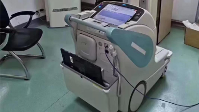 島津移動(dòng)式DR輔助新型冠狀病毒病人拍攝